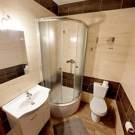Nocleg Hotel Nad Stawami Brzostek Екстер'єр фото